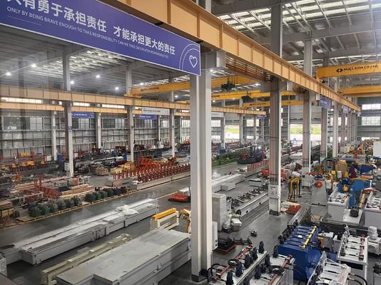 Ngành năng lượng mặt trời Cold Roll Former hoạt động tự động và tương thích hoàn hảo với các thành phần PV