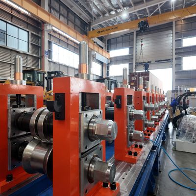 Máy chế biến Purlin tốc độ cao với điều khiển PLC và cắt thủy lực